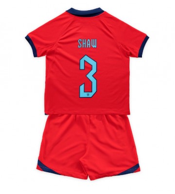 Maillot de foot Angleterre Luke Shaw #3 Extérieur enfant Monde 2022 Manches Courte (+ pantalon court)